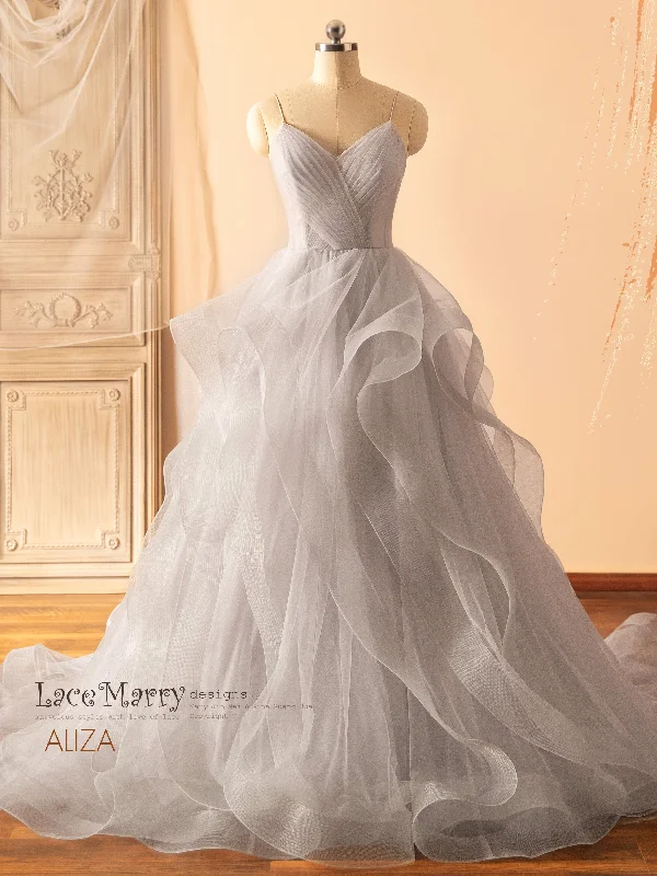 Shift dress – Loose, straight-cut dress that doesn't define the waist, offering a more relaxed fit.ALIZA / Gray Wedding Dress with A Line Multi Layer Tulle Skirt