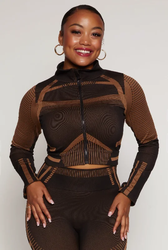 Down-filled – Filled with down feathers for insulationDown-filled – Filled with down feathers for insulationPlus Size Seamless Printed Cropped Track Jacket
