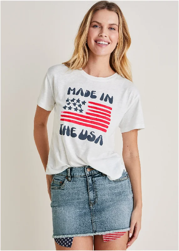 Crew neck – Classic round necklineCrew neck – Classic round necklineMade In The Usa Graphic Tee - Off White Crew neck – Classic round necklineCrew neck – Classic round necklineMade In The Usa Graphic Tee - Off White