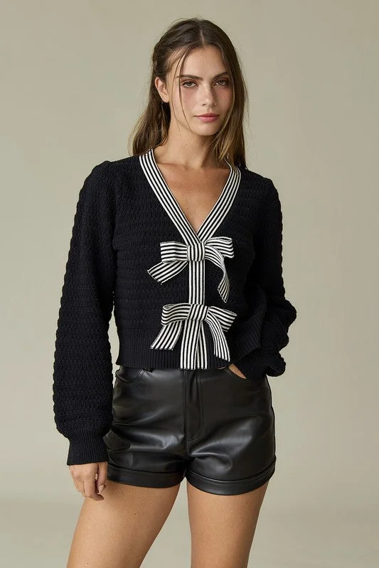 Cropped – Shortened length, above the waistCropped – Shortened length, above the waistHarper Bow Knit Sweater Top Cropped – Shortened length, above the waistCropped – Shortened length, above the waistHarper Bow Knit Sweater Top