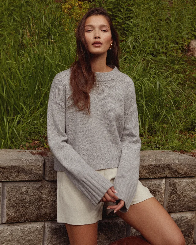 Belted – With a belt or sash for a defined waistBelted – With a belt or sash for a defined waistPerla Merino Wool Sweater Belted – With a belt or sash for a defined waistBelted – With a belt or sash for a defined waistPerla Merino Wool Sweater
